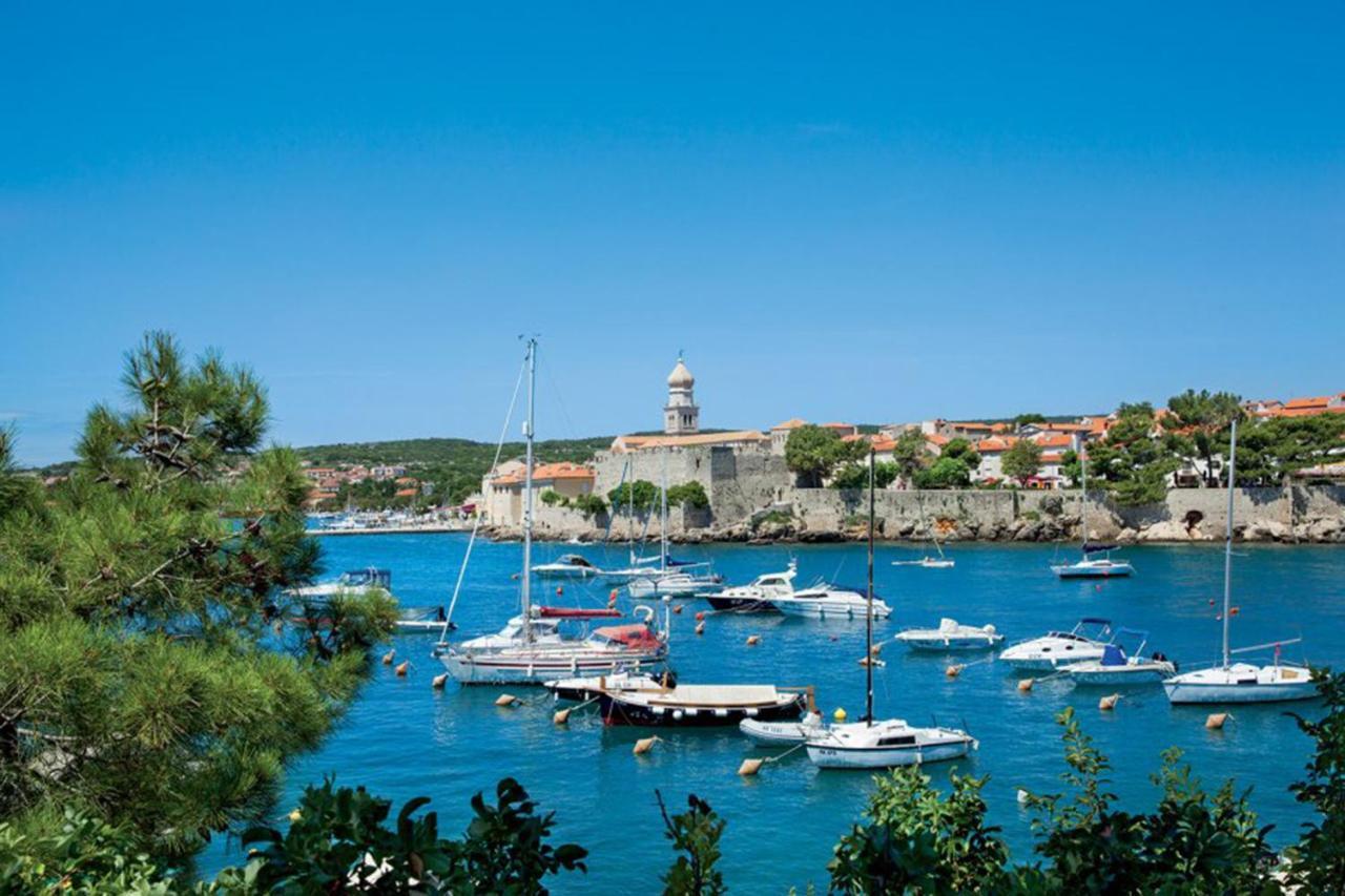 Apartments Punta & Vista In Krk Крк Экстерьер фото